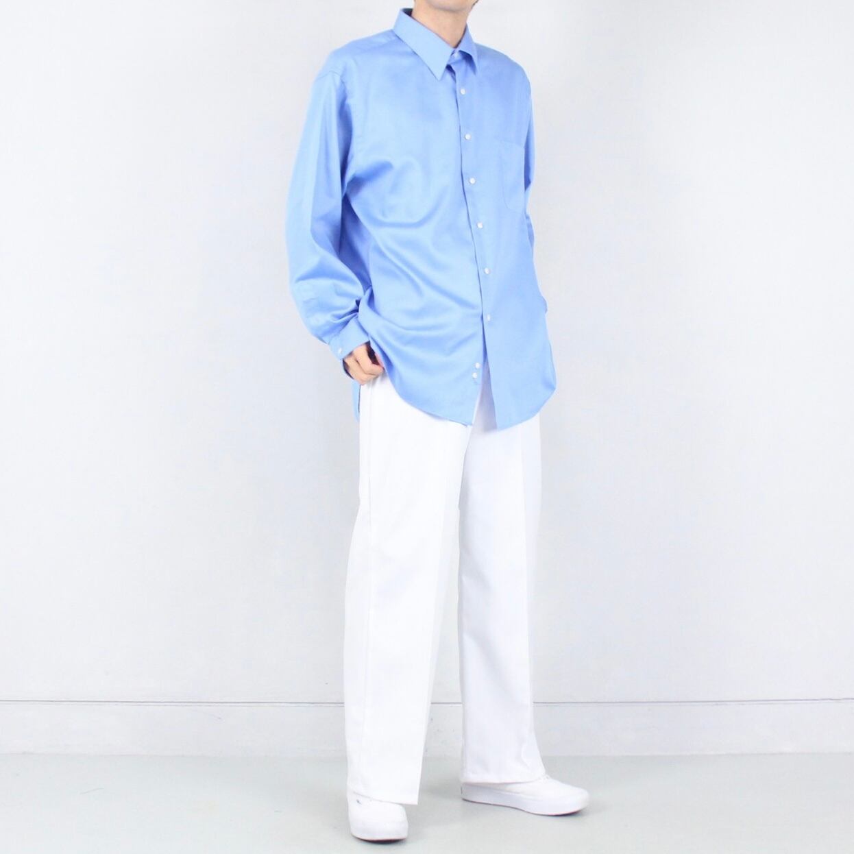 GEOFFREY BEENE ライトブルーカラー サテンドレスシャツ【CO GEOFFREY BEENE ライトブルーカラー サテンドレスシャツ【CO