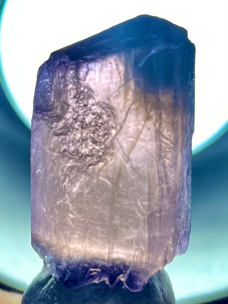 4) 「マリアライト」パープル・スキャポライト原石