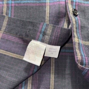 vintage 1990’s PERRY ELLIS plaid pattern shirt