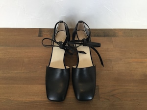 _Fot " square toe heel " Black