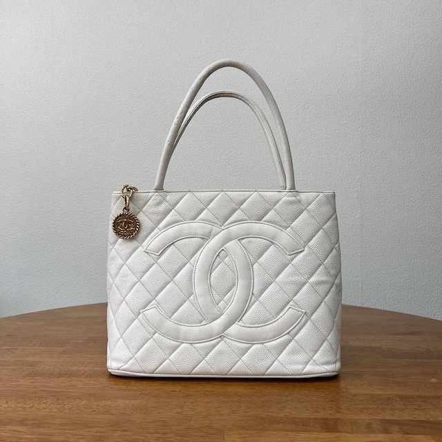 CHANEL / キャビアスキン 復刻トートバッグ G金具