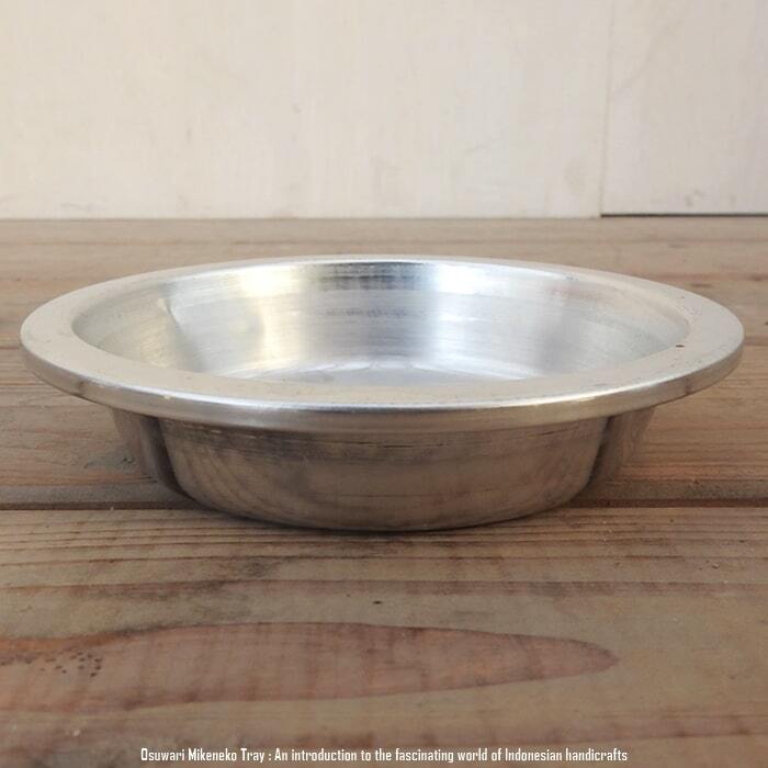お座り三毛猫 餌入れ フードボール キャットフード トレー エサ入れ 水