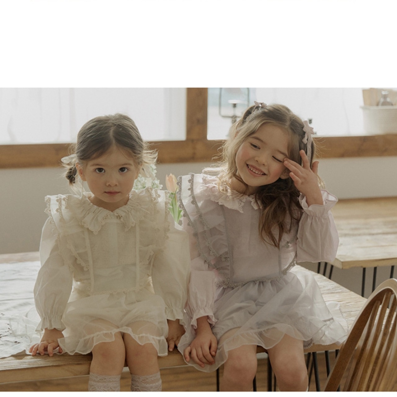 秋コットンシャーリングカラーレースシャツ