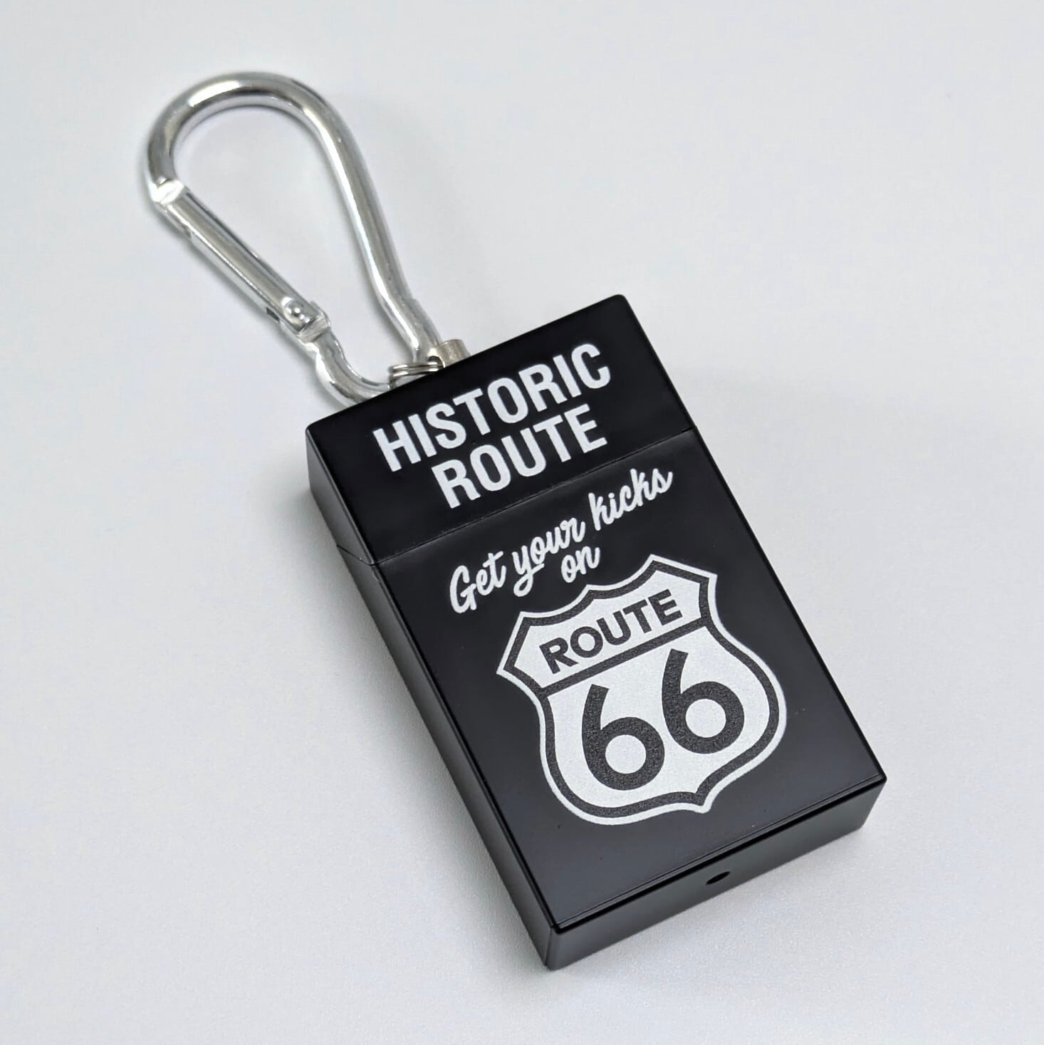 【 Route 66 ( ルート66 ) 】 Portable Ashtray / 携帯灰皿 / カラビナポータブルアシュトレイ　〚アメリカン雑貨 アメトイ〛