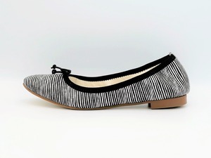 Round / Black combination(200B/）