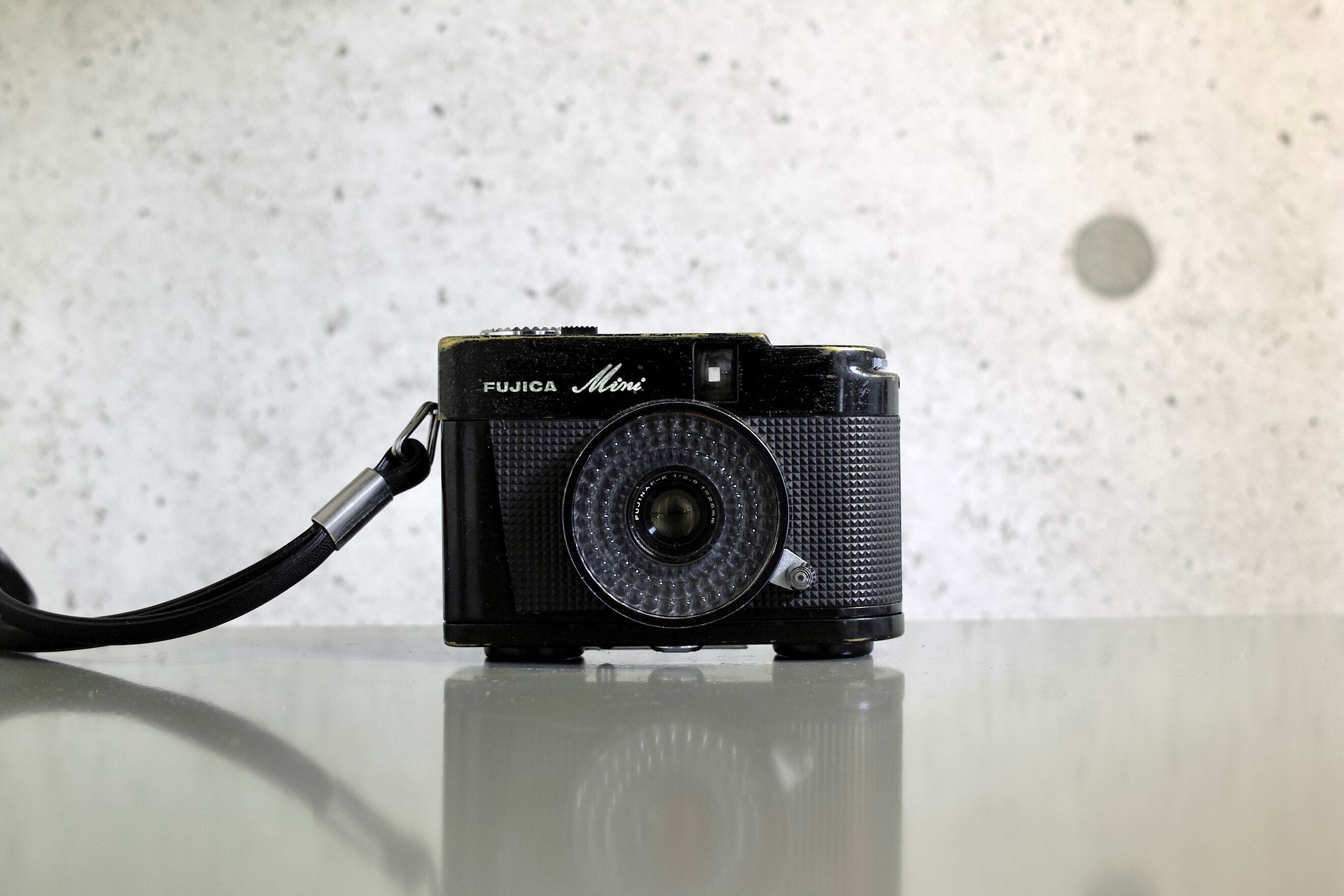 205801 試写済 フジカ ミニ fujica mini ハーフカメラ が大特価