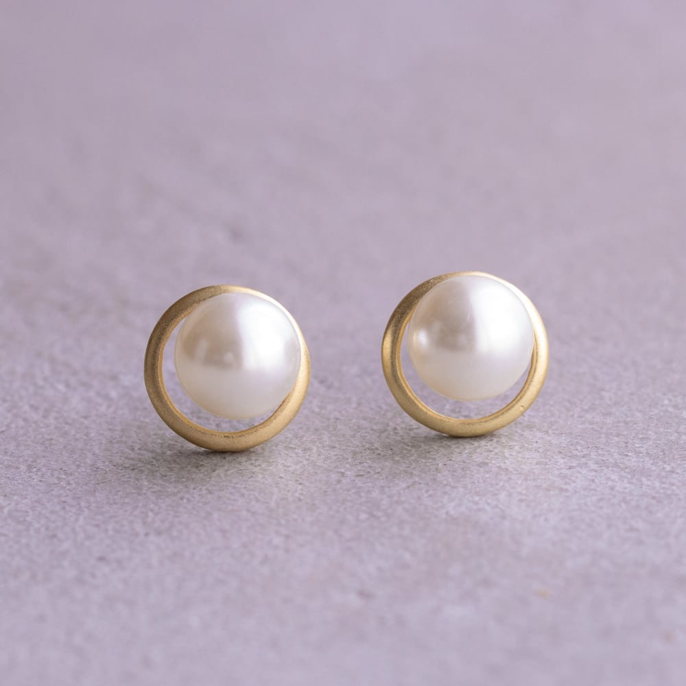 Simona | 純チタンピアス | 金属アレルギー対応 | 純チタンピアスの