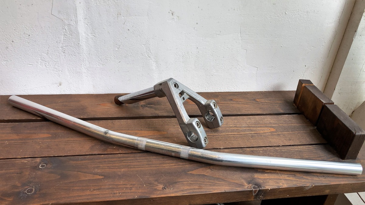 SAKAE SR Stem MTS-100 & Handlebar SR MTB-200 | CALI BIKES SC