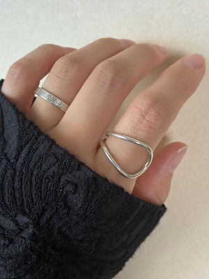 stream-line ring :silver