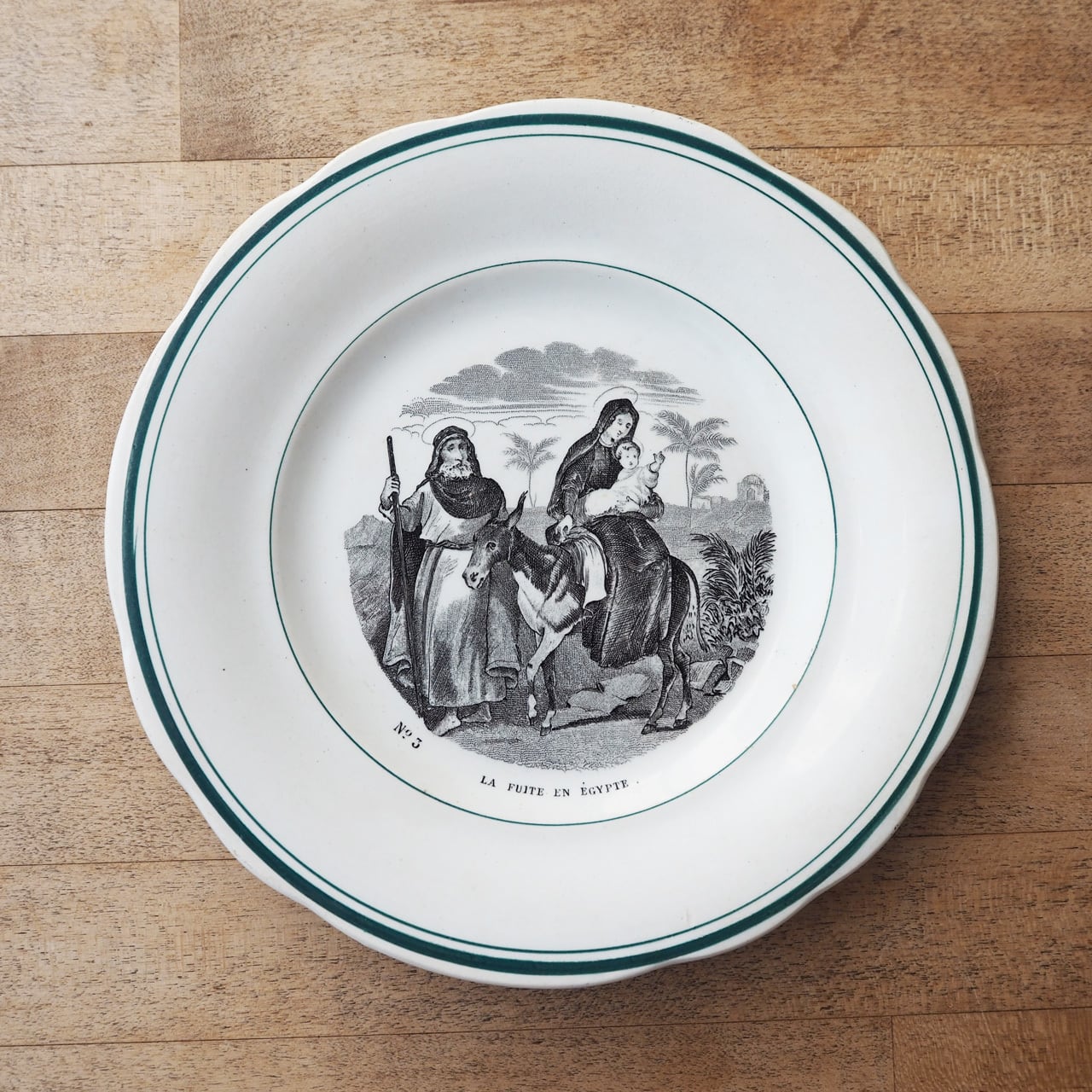 CREIL ET MONTEREAU（クレイユ・エ・モントロー）聖書のデザート皿 No.3