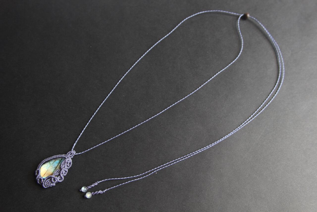 Multi color Labradorite micro macrame pendant