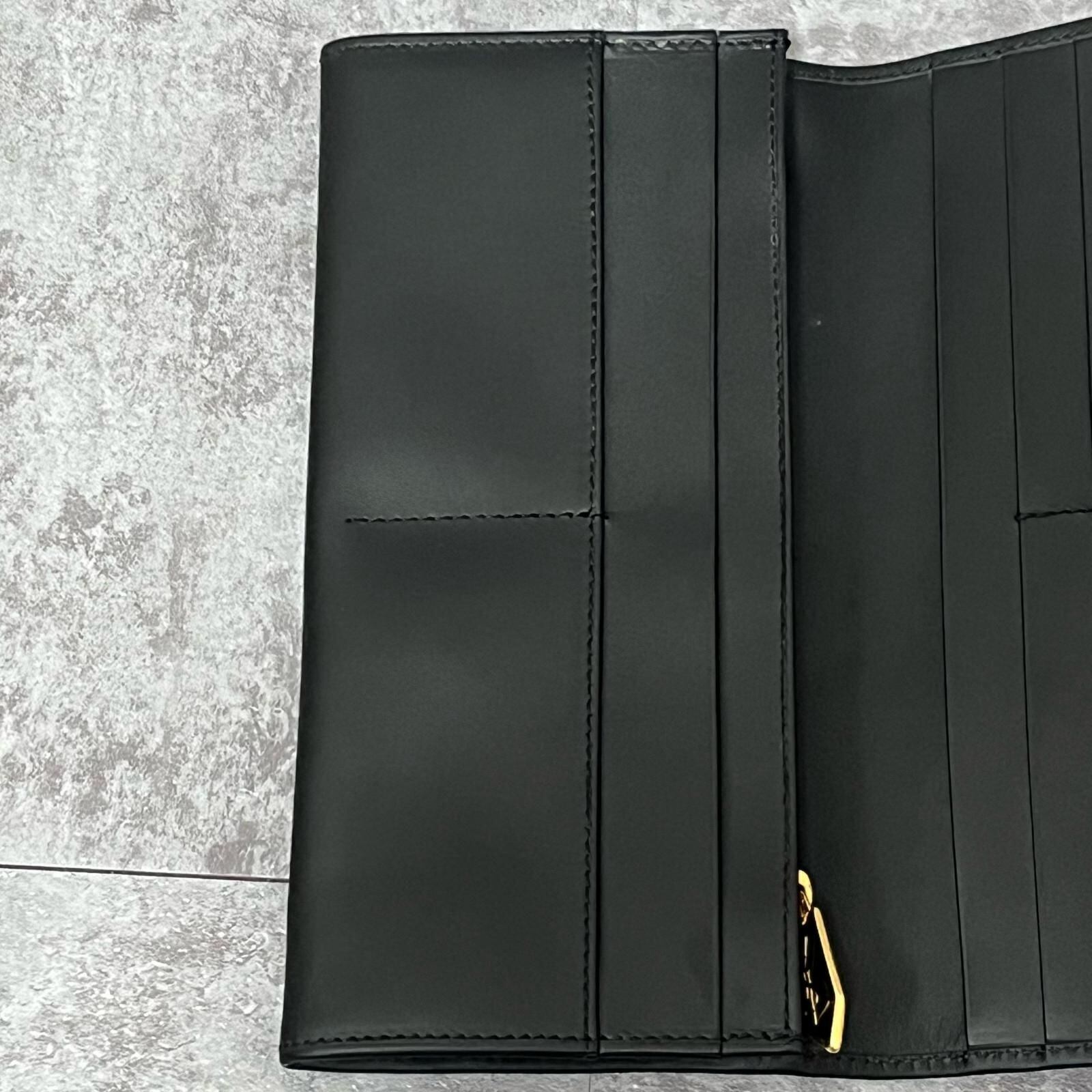 Saint Laurent】サンローラン 長財布 ロゴプレートモチーフ キッド