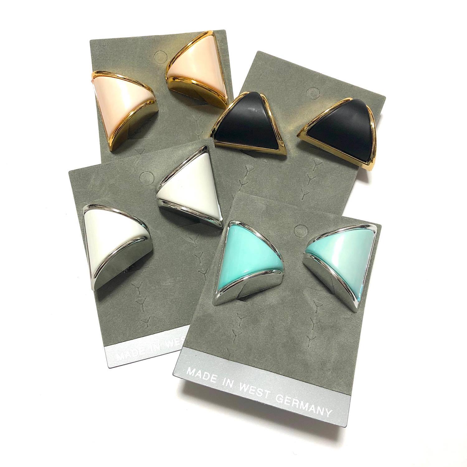 〈再入荷〉ドイツヴィンテージイヤリング ライン入りさんかく