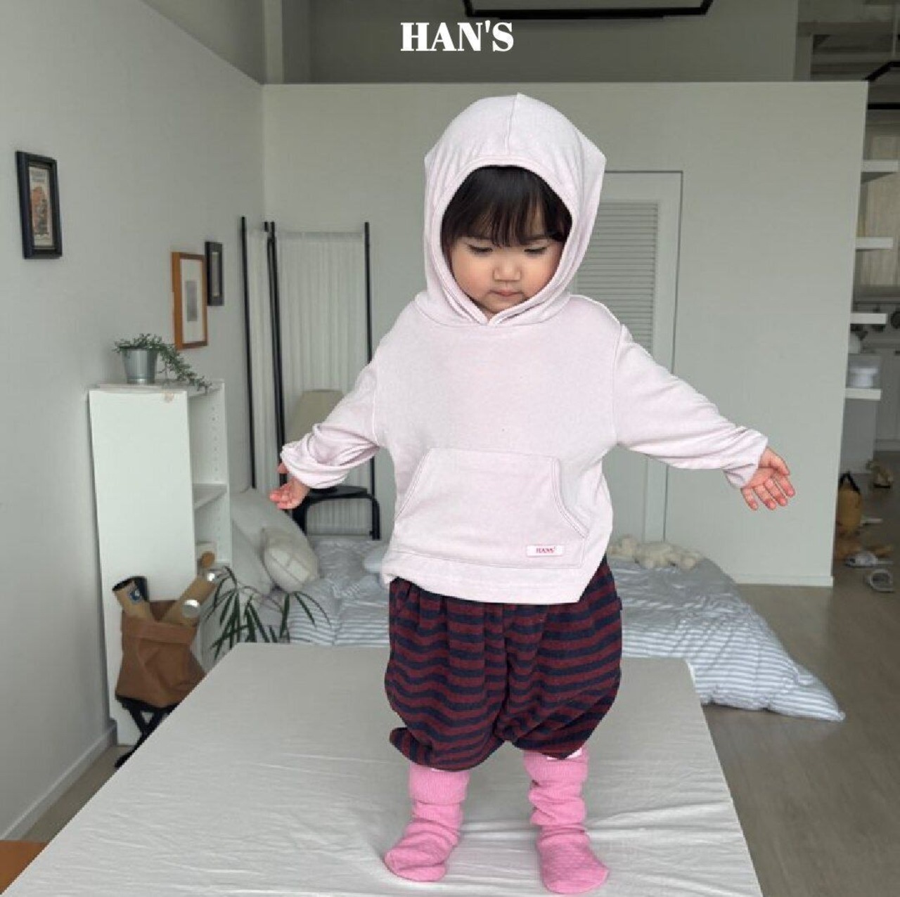 【取寄/韓国直送】Hans ジェニーフードTシャツ｜秋服｜韓国子供服｜26/AT