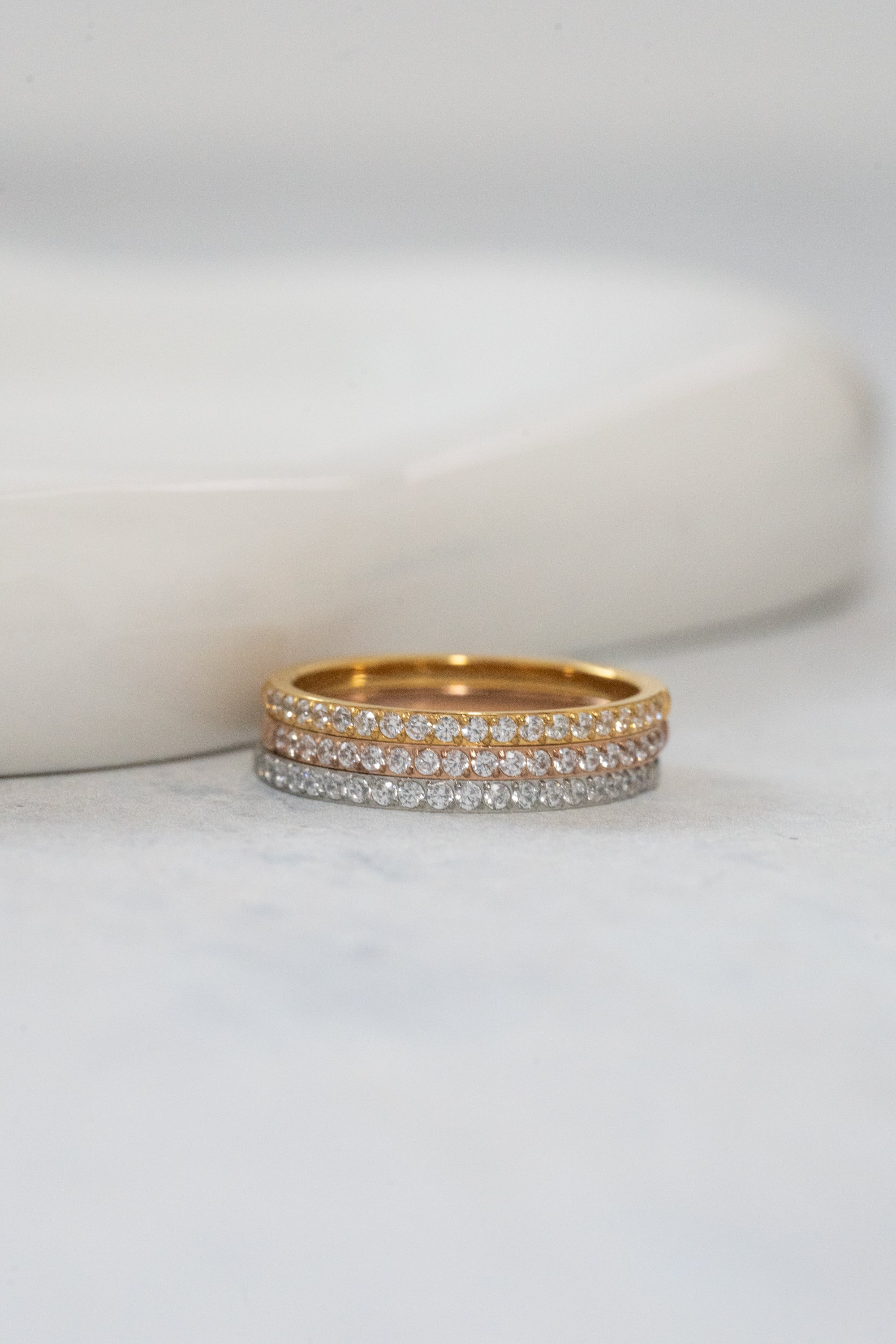 1mm half eternity ring | 金属アレルギー対応のアクセサリー crea.jewelry