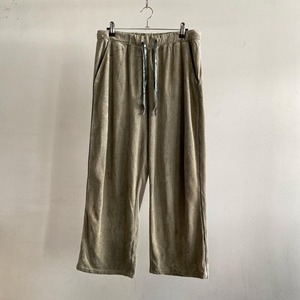 【piping design velours pants】