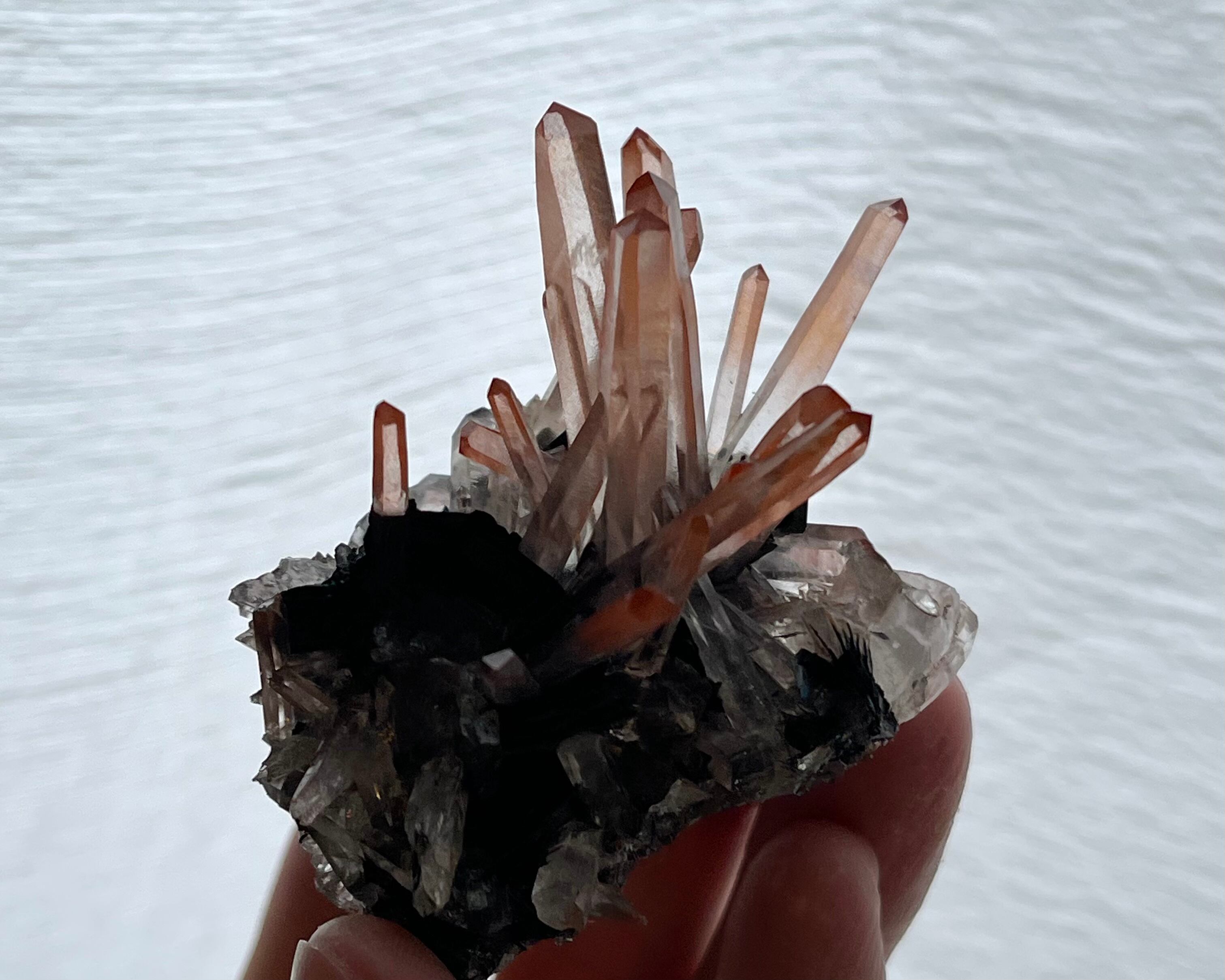 ヘマタイト / クォーツ【Hematite with Quartz】中国産 | PEANUTS MINERALS