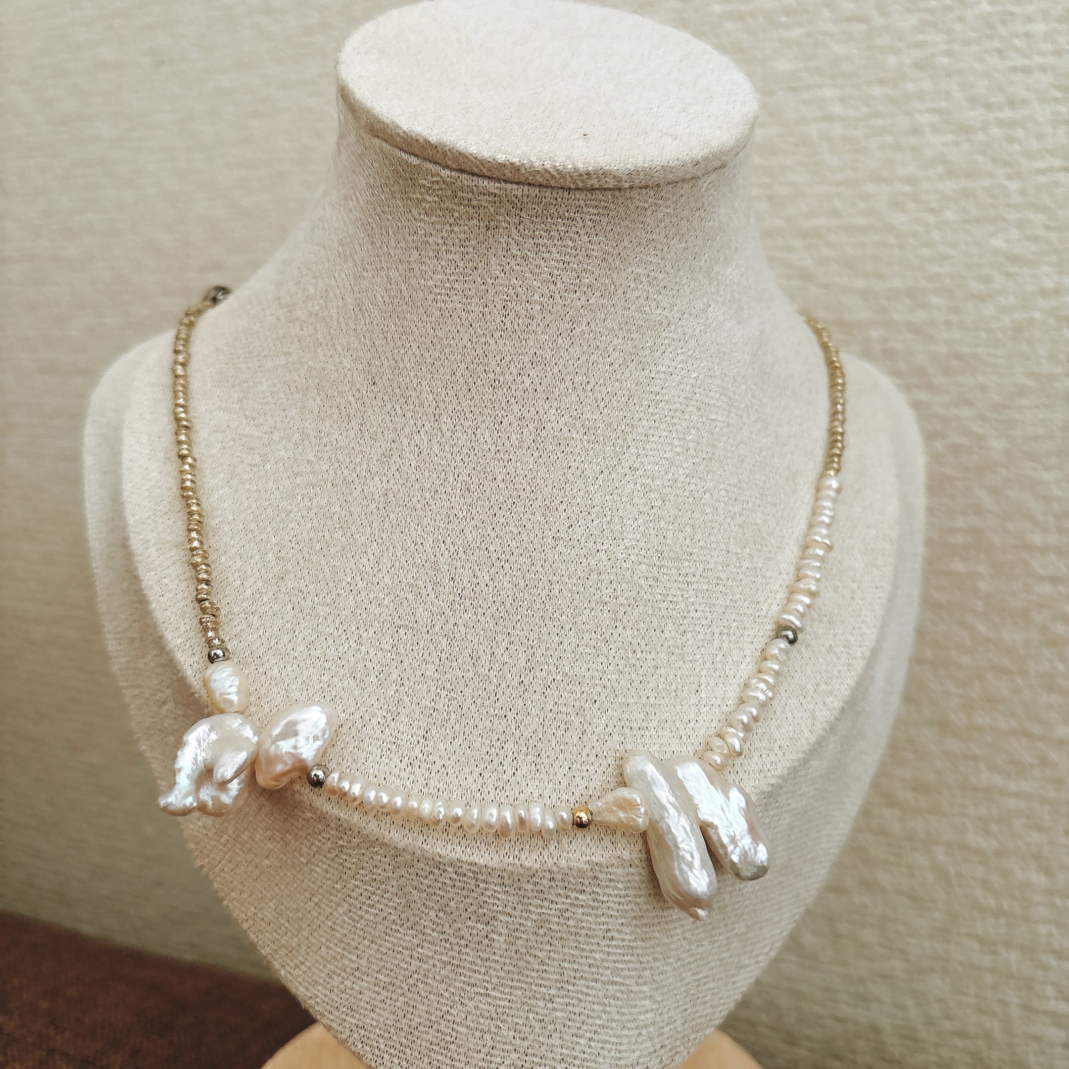 MOIS《モワ》Handmade accessories and vintage costumejewelry