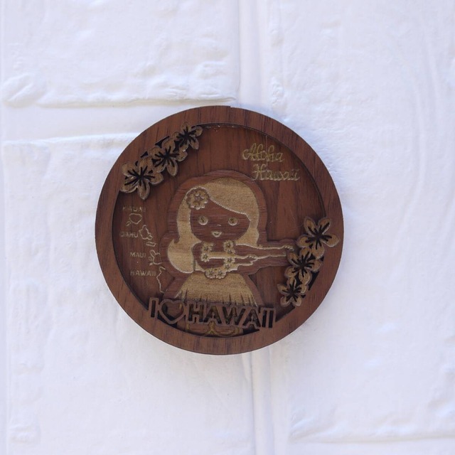 ★ハワイ直輸入★立体 サークルマグネット／木製／ウッドマグネット／キッチンマグネット／ハワイ磁石＜フラガール／WG-114＞