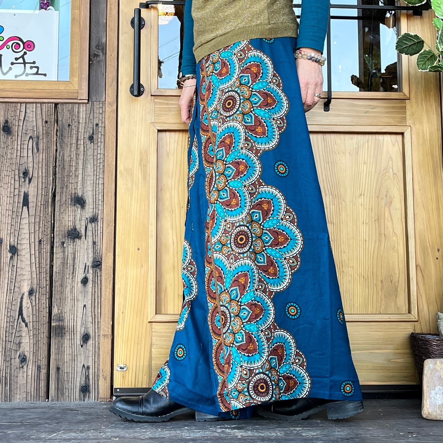 ビッグフラワー巻きパンツ | アジアン雑貨ルチュ