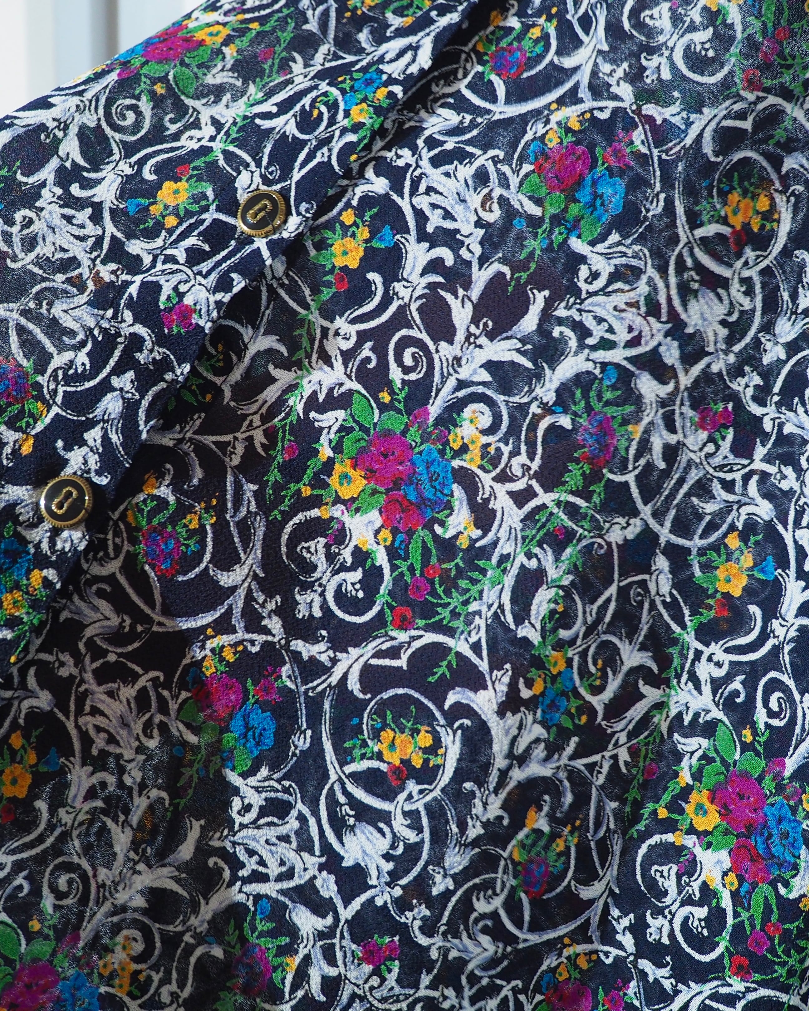 1990s Beautiful Flower pattern vintage SS sheer Shirt