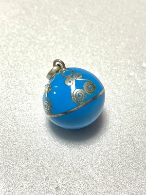 Gamelan ball