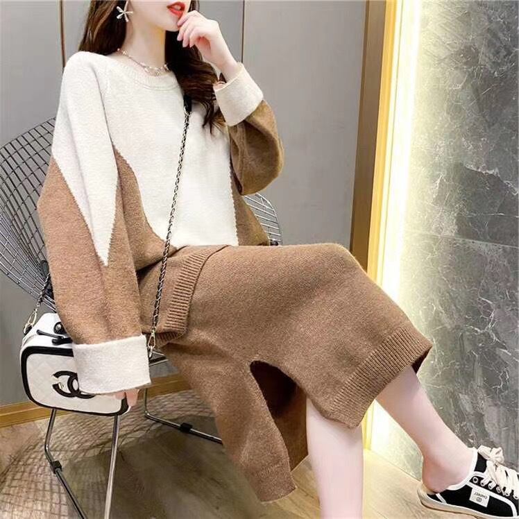 ニットセットアップ