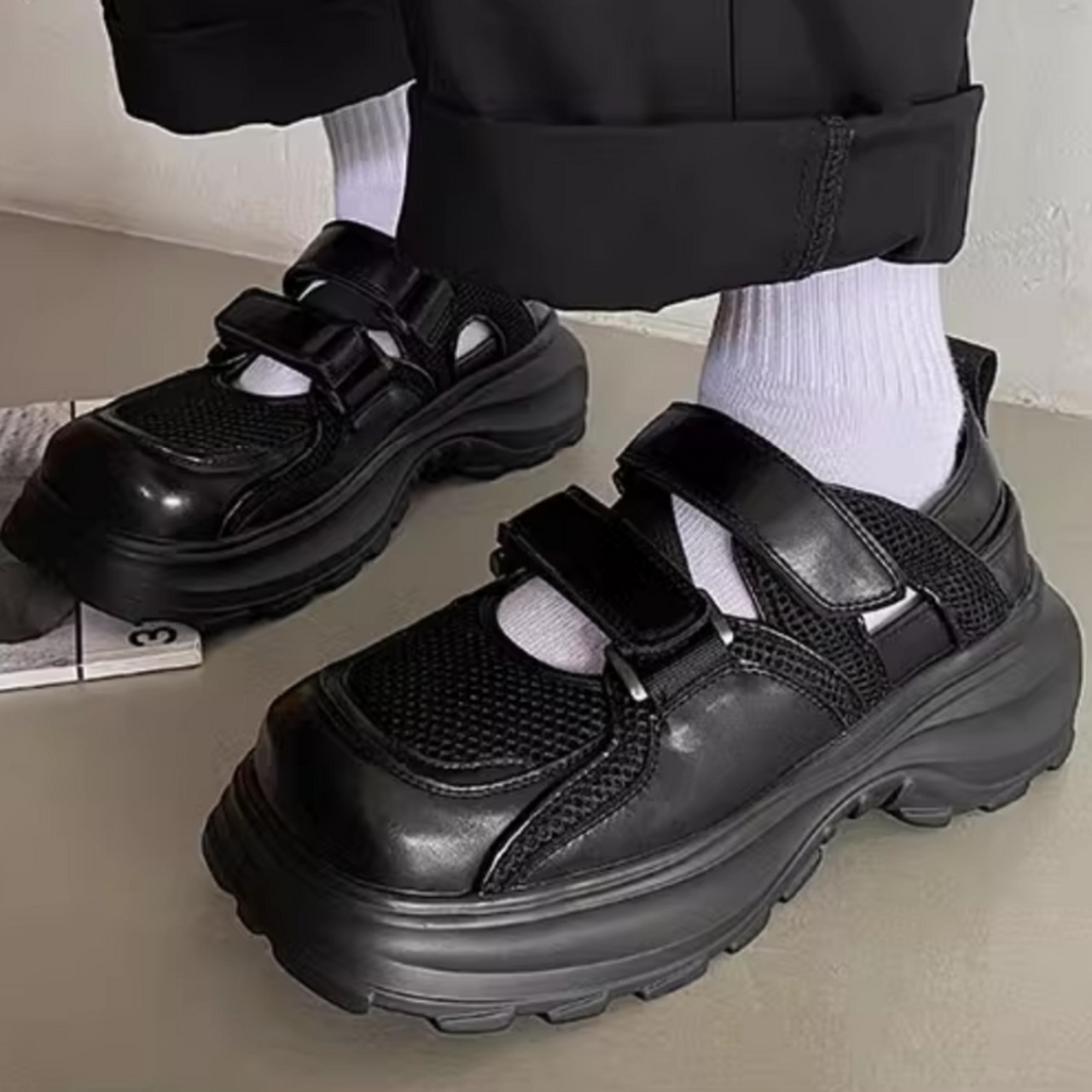 ベルクロメッシュサンダル厚底スポーツサンダル　0615