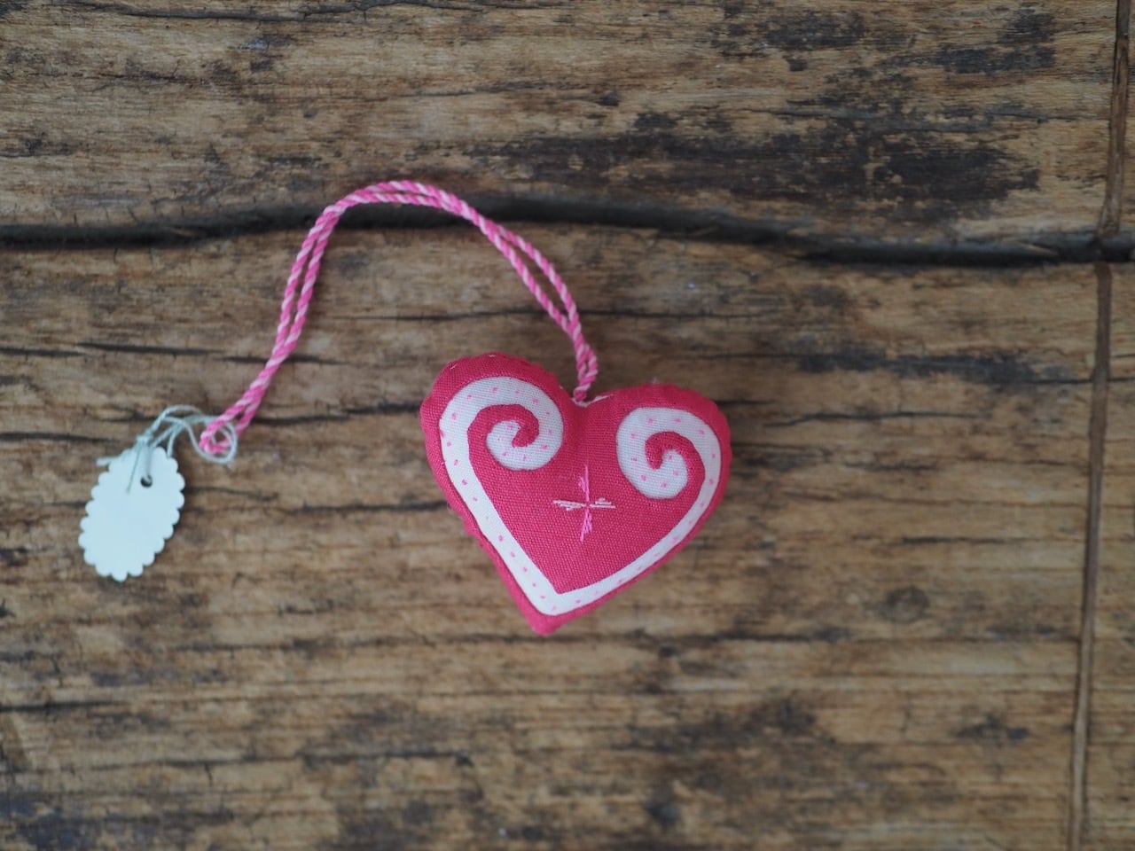 Laos ハート | chahat online store