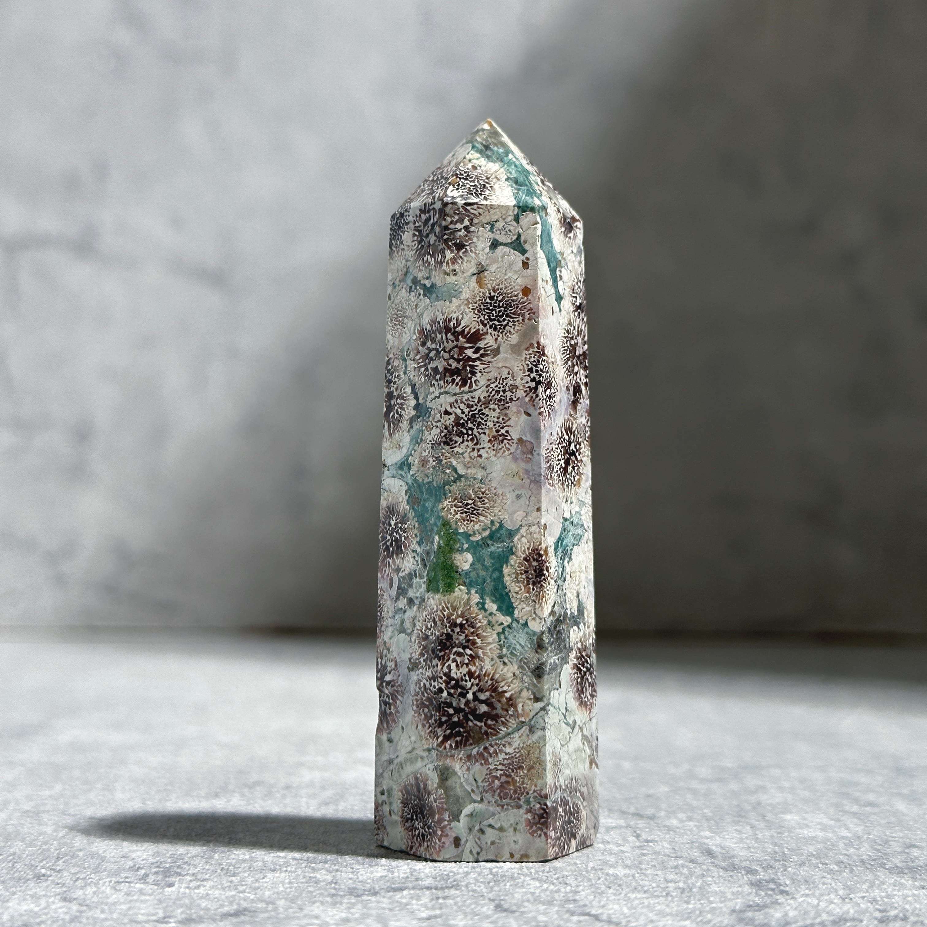 パワーストーン天然石ガーデンクリスタルキーパー入り53gNo.883