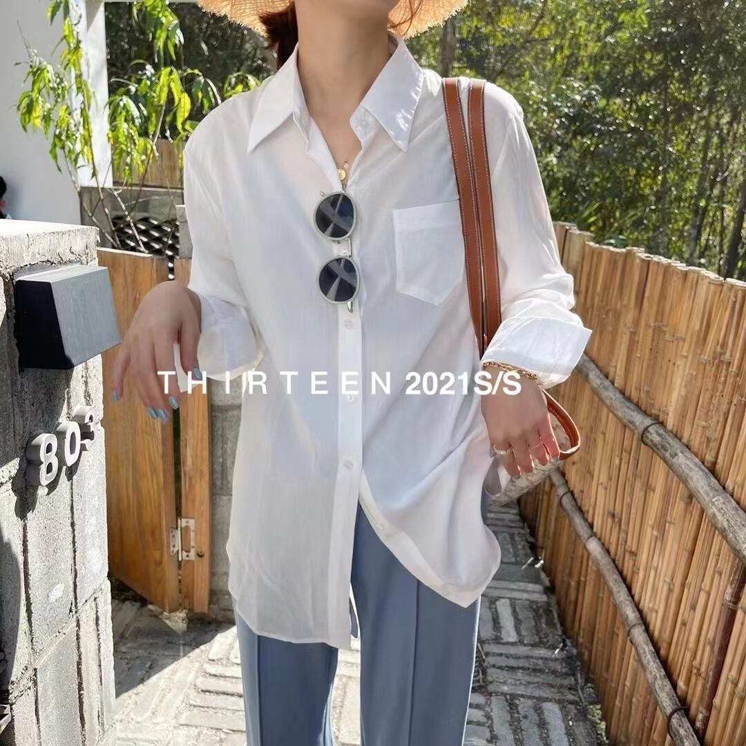 オーバーサイズ　シンプルシャツ　AJ2205-623