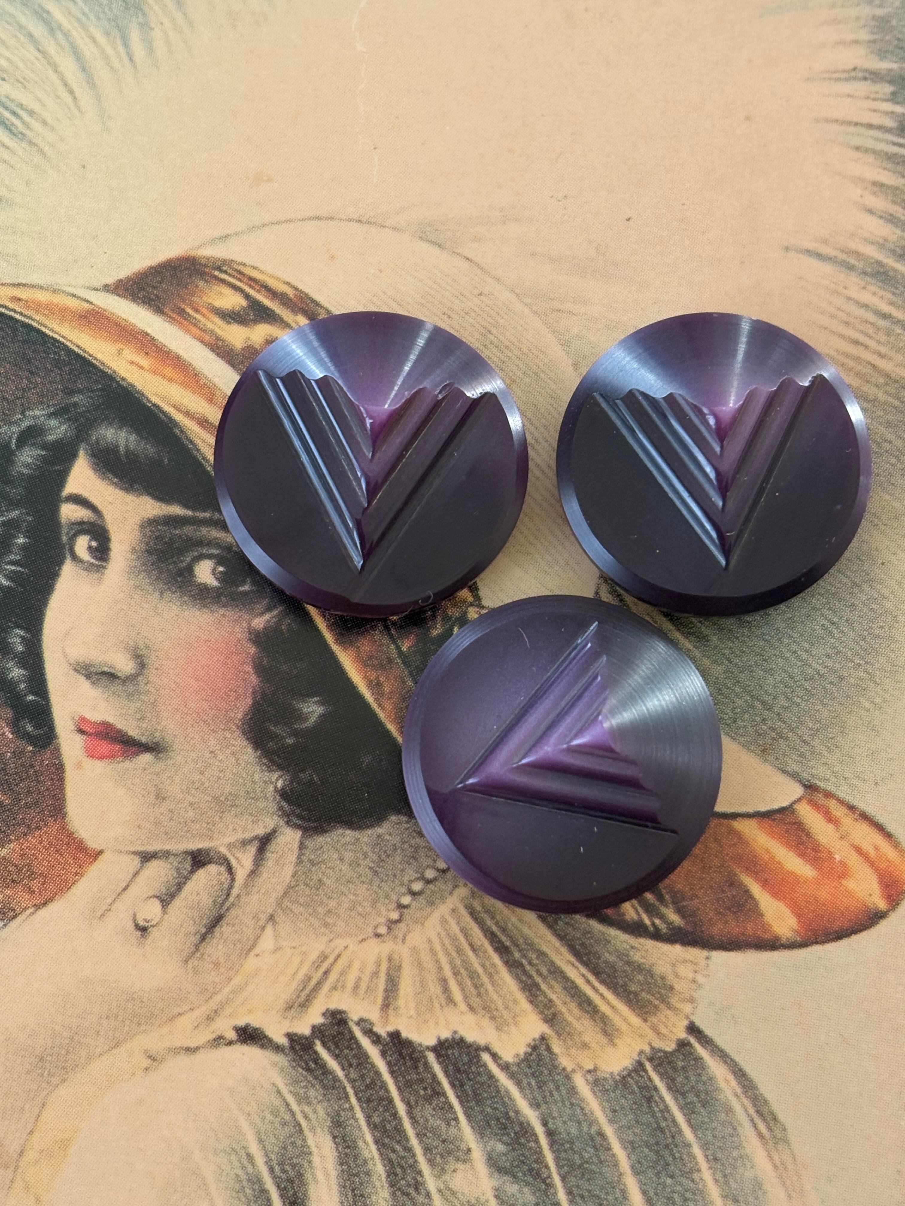 Japanese Vintageボタン レトロボタン 19mm パープル ピラミッド アクセサリーパーツ デコレーション材