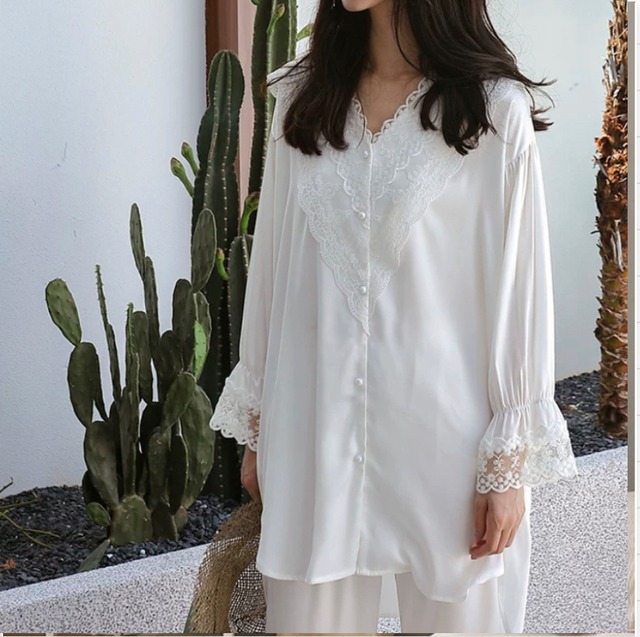 【M-XL】white lace design elegant pajama p611