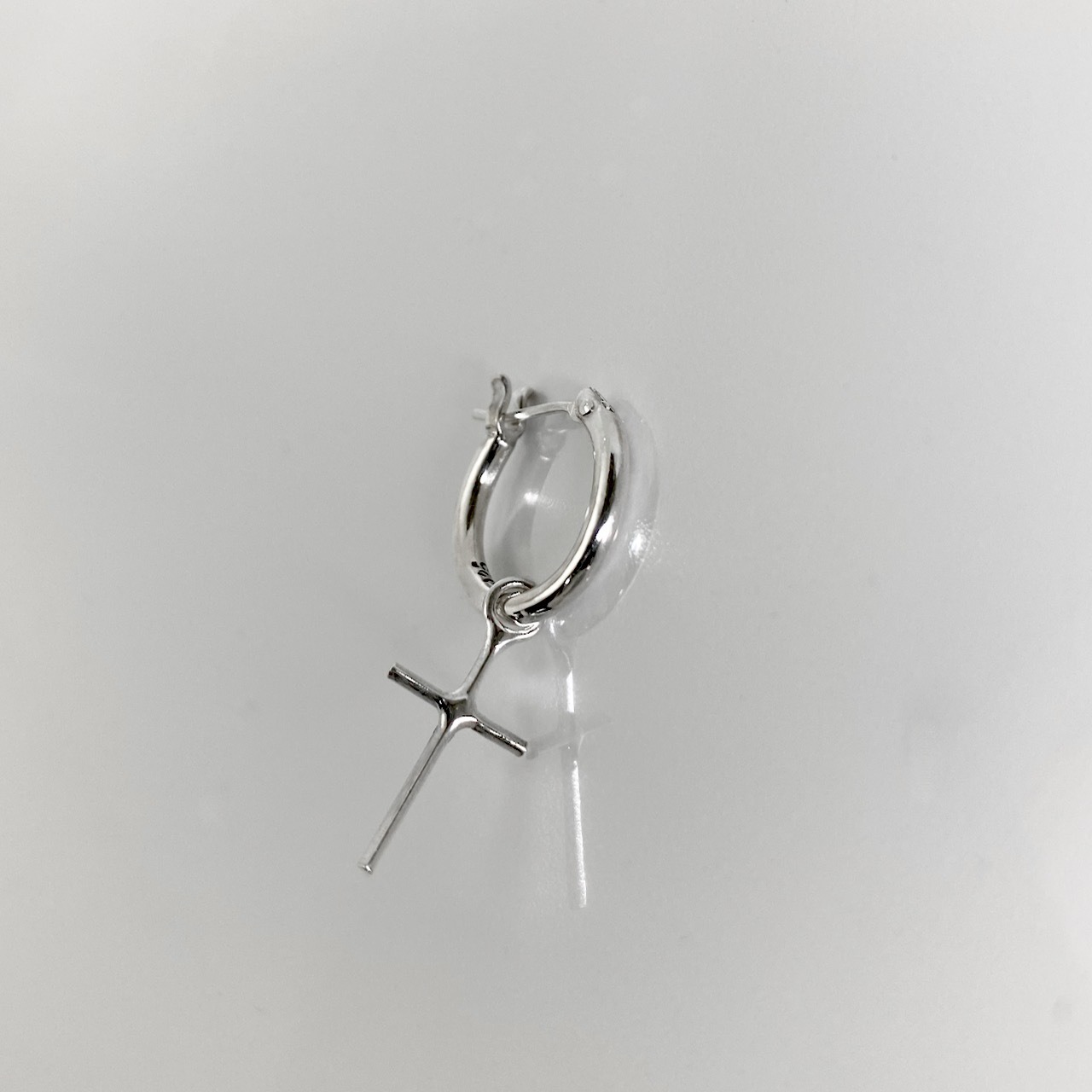 THIN HOOP with CROSS / シンフープピアスウィズクロス