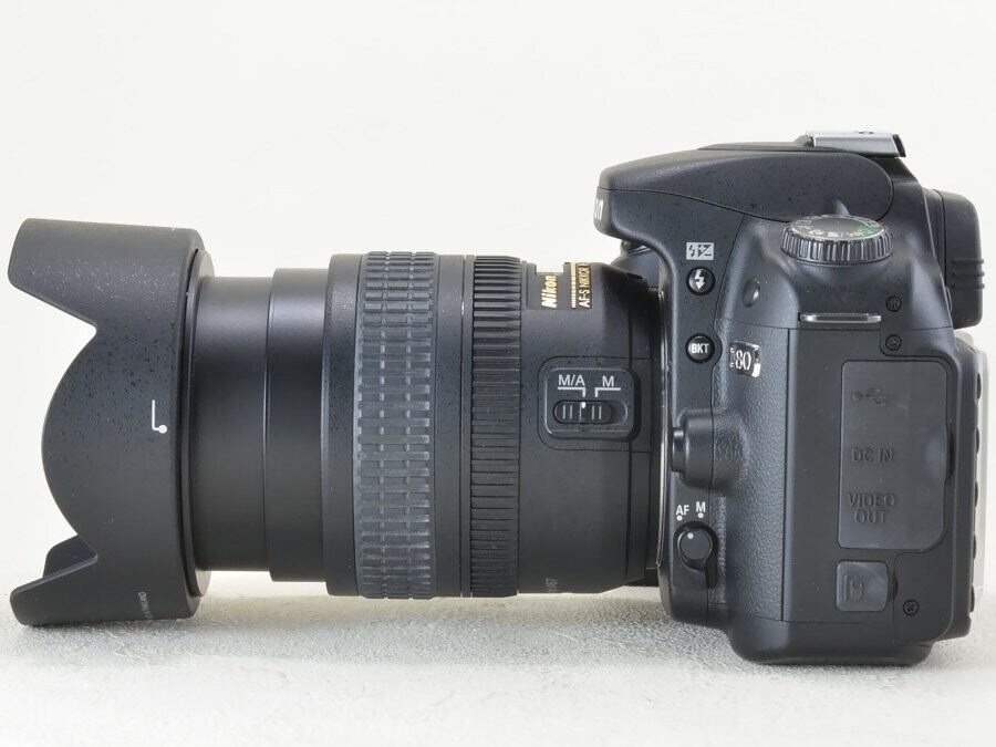 Nikon D80 NIKKOR LENS AF-S DX 35mm1:1.8Gご検討よろしくお願い致します