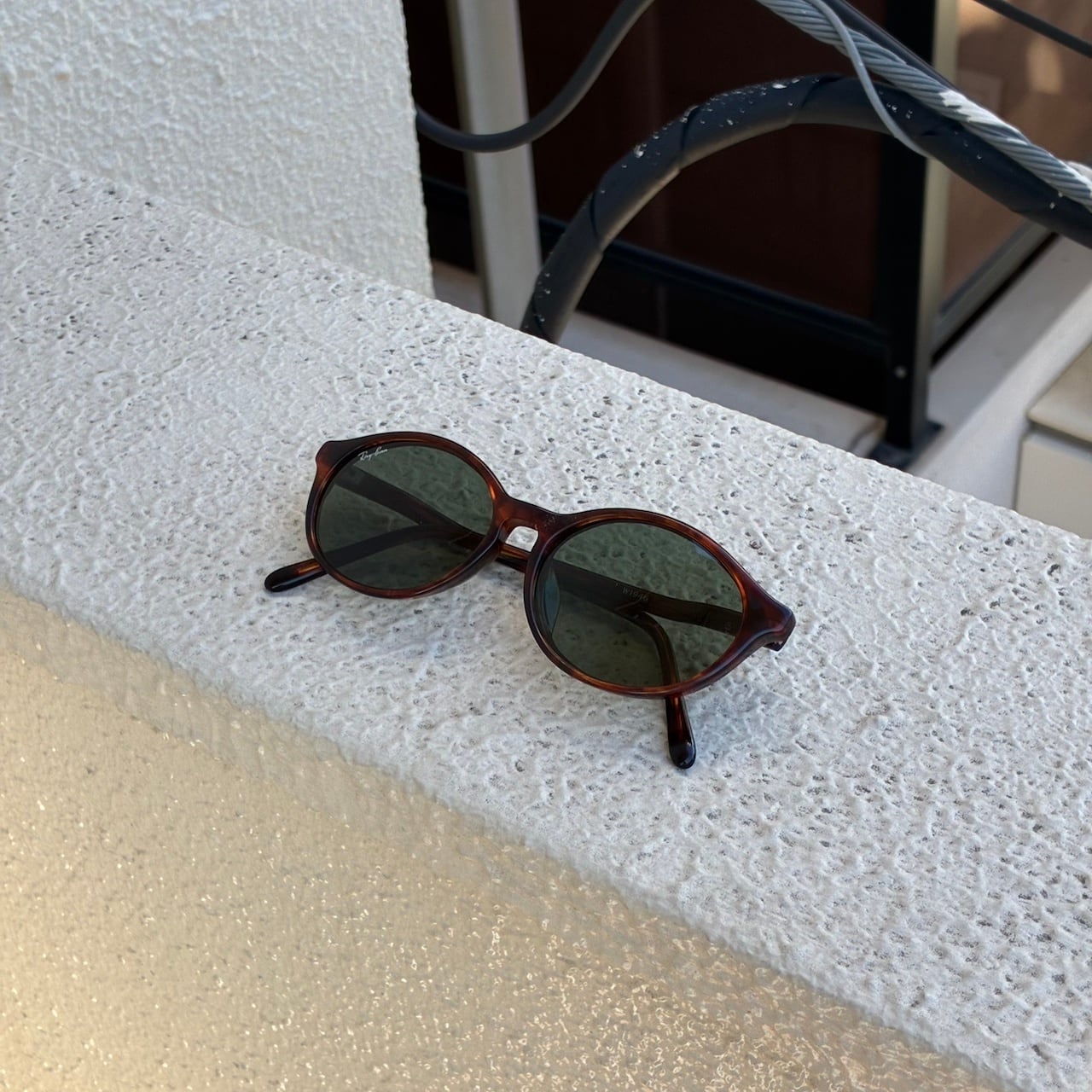 90s Bausch & Lomb Ray-Ban》W1946 / オーバルサングラス / G-15