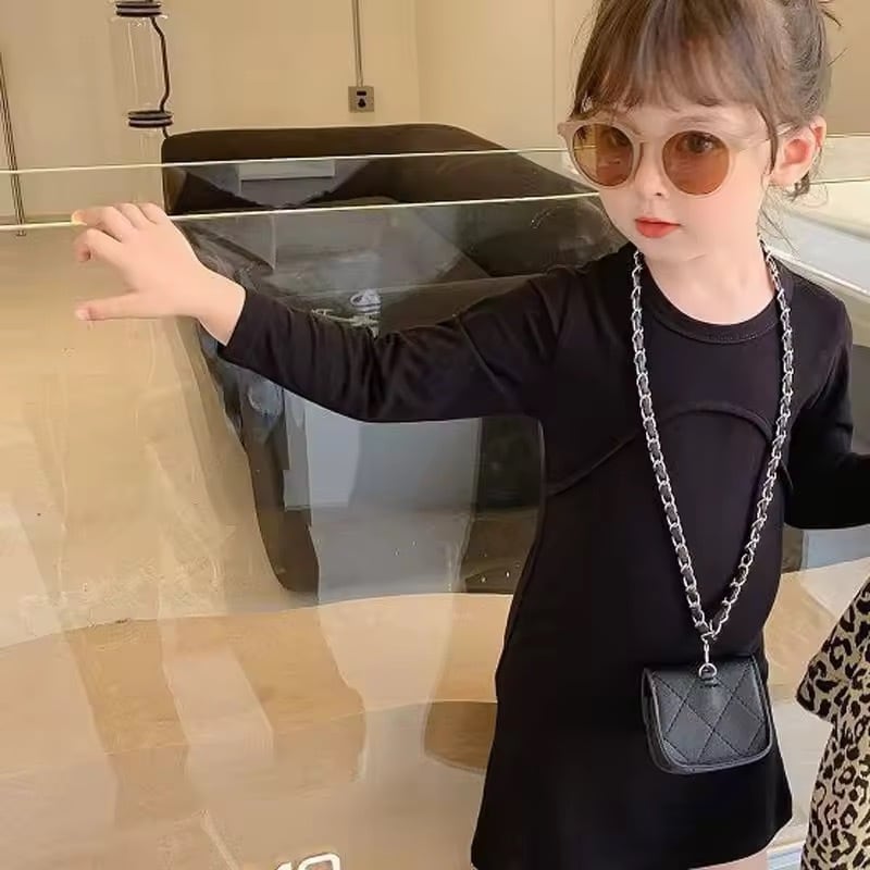 タイトミニワンピース×レオパードジャケット