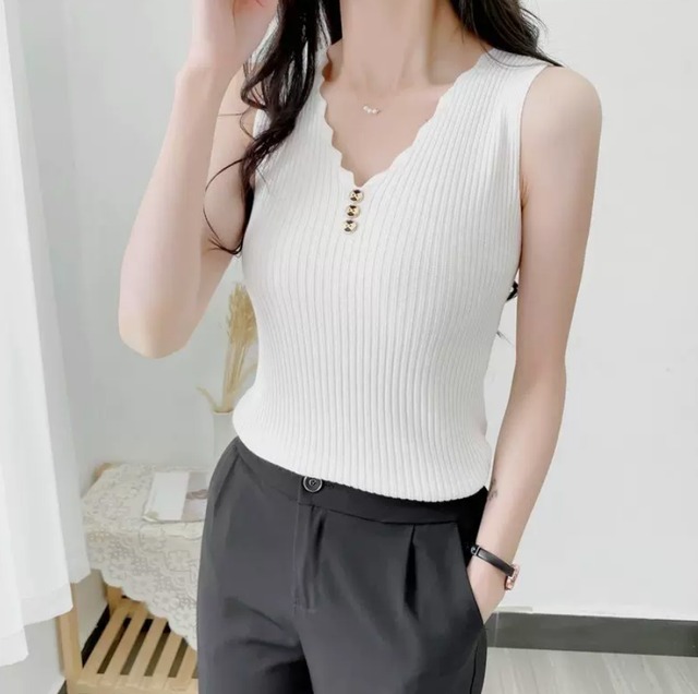 トップス デート カットソー キャミソール 袖なし ノースリーブ スリム タイト 細身 かわいい 大人可愛い きれいめ シンプル カジュアル 大人 上品 おしゃれ お洒落 主役級 存在感 夏 10代 20代 30代 レディース 女性用 OL 学生 デート お出かけ 公園デビュー 女子会 休日 イベント 旅行 着回し 普段使い ファッション コーデ 楽ちん モテ トレンド 流行 インスタ映え S M L XL 2XL 白 ホワイト 黒 ブラック 青 ブルー 緑 グリーン