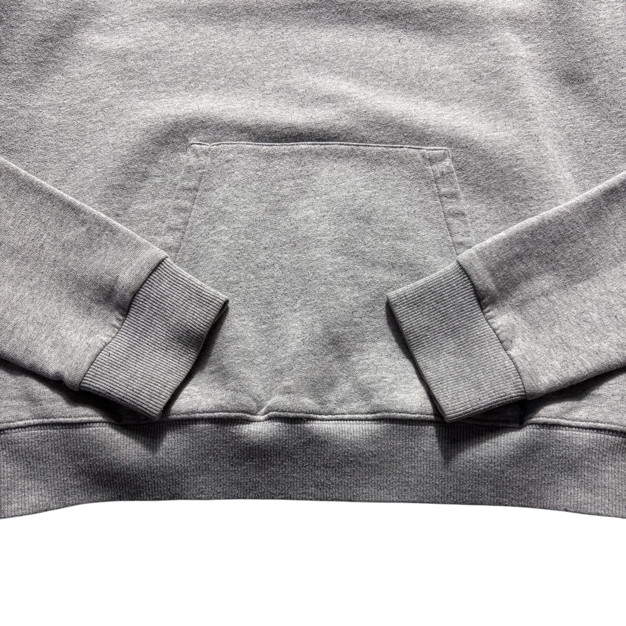 2017’s SAINT LAURENT PARIS by Hedi Slimane sweat logo parka