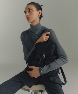 [VUNQUE] Hey Double Pocket Backpack M Black