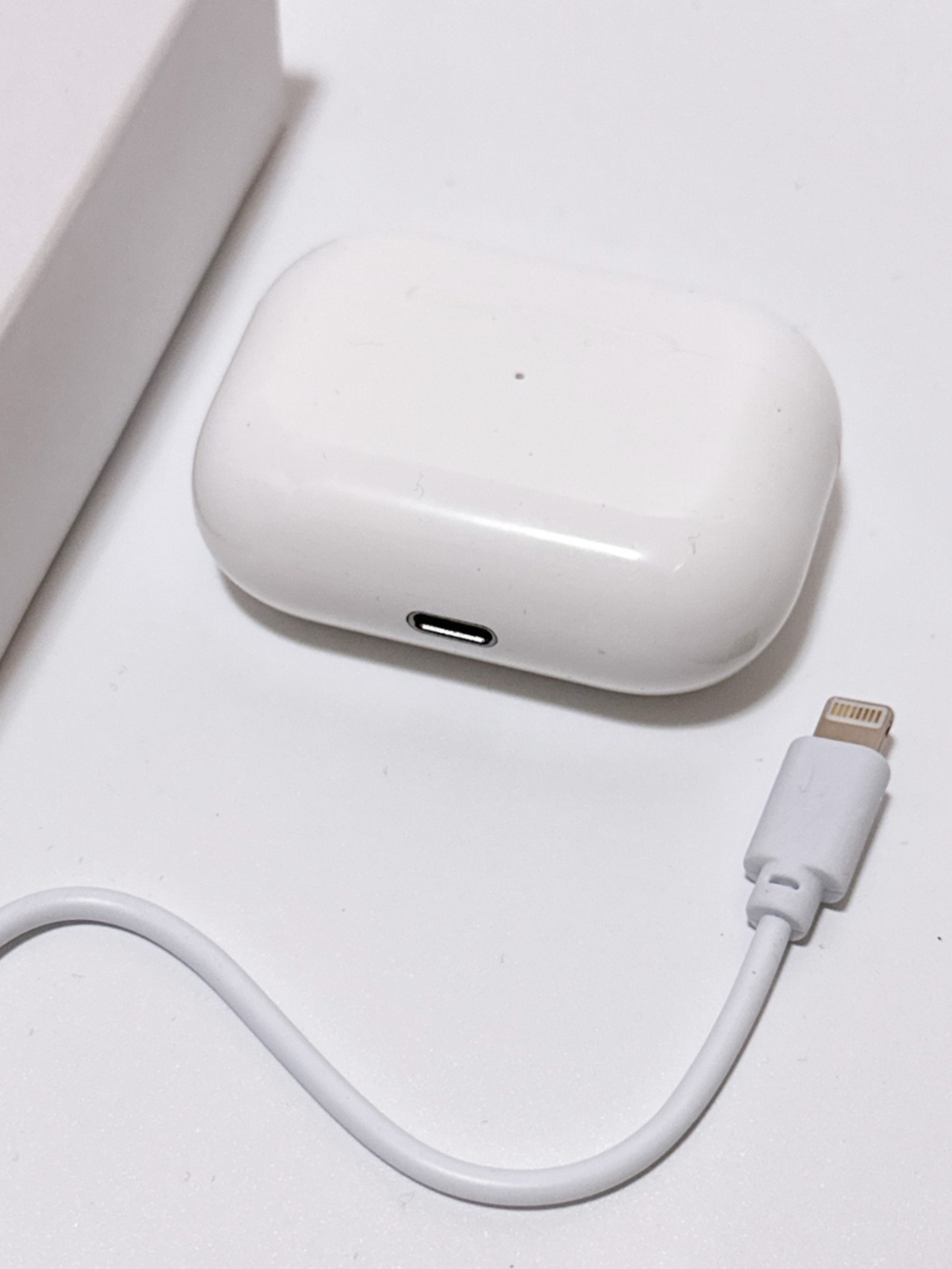 イヤホン ワイヤレスイヤホン Bluetooth5.3 x73 互換製品 iPhone 日本語説明書 充電ケーブル ホワイト