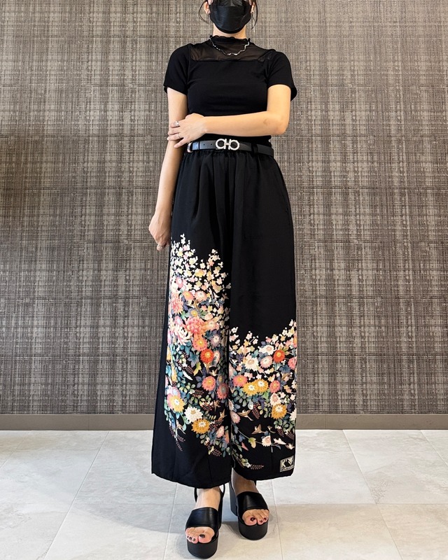 Black pants 672