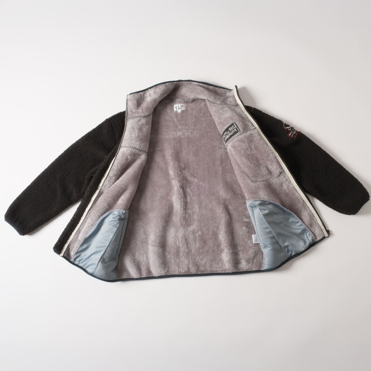 日本製ボアジップアップブルゾン