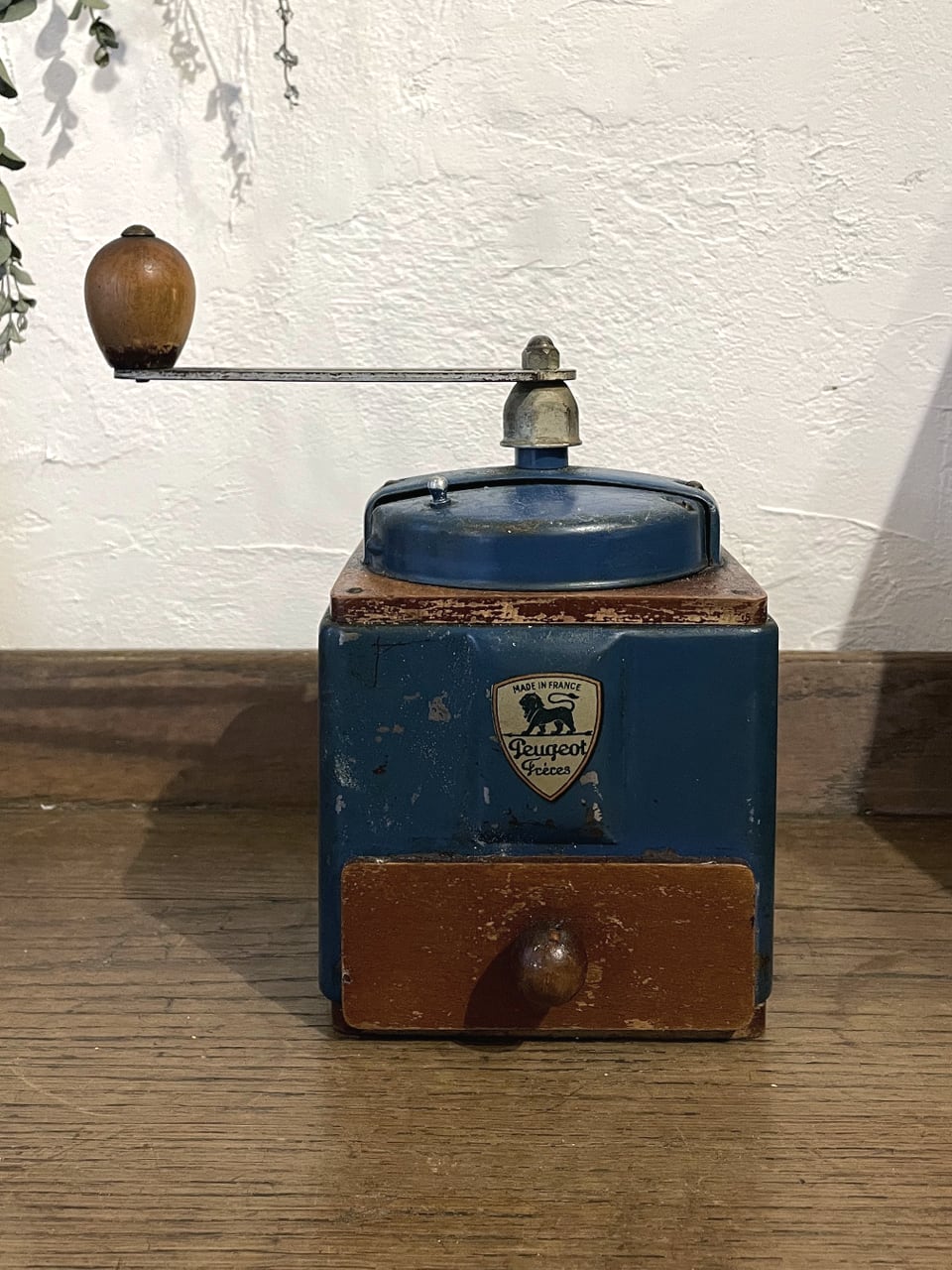 peugeot プジョー コーヒーミル ブルー | Brocante de La Cocotte