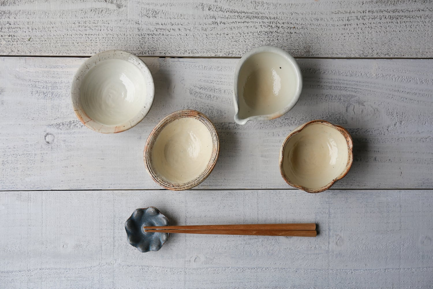 見つけた方はラッキー　焙り出し　鱗文　みつ豆鉢 松野然 作 【 ZEN - 裂紋 - / 4号 】植木鉢 ［No.20］ | 陶賊 -TOUZ