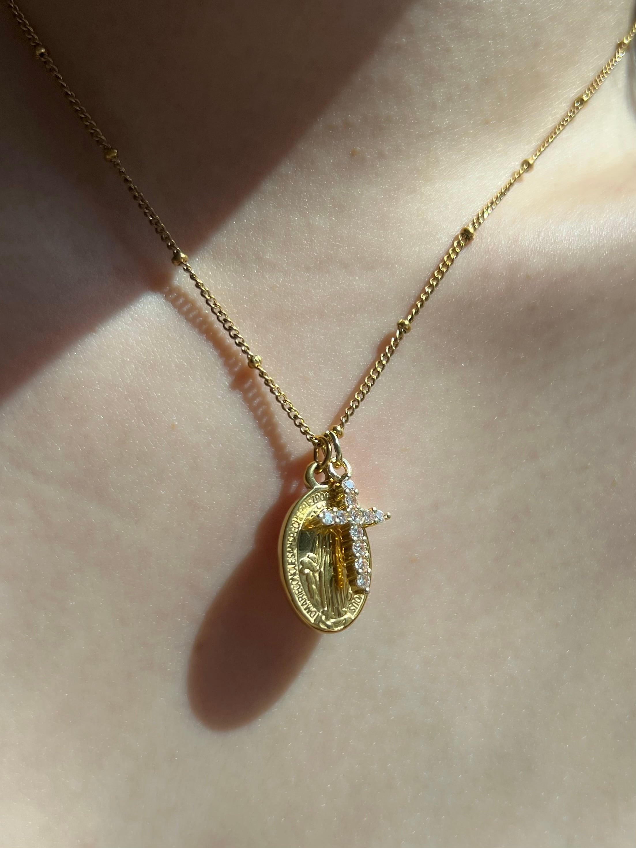 Maria Coin × CZ Cross Necklace | Larme.