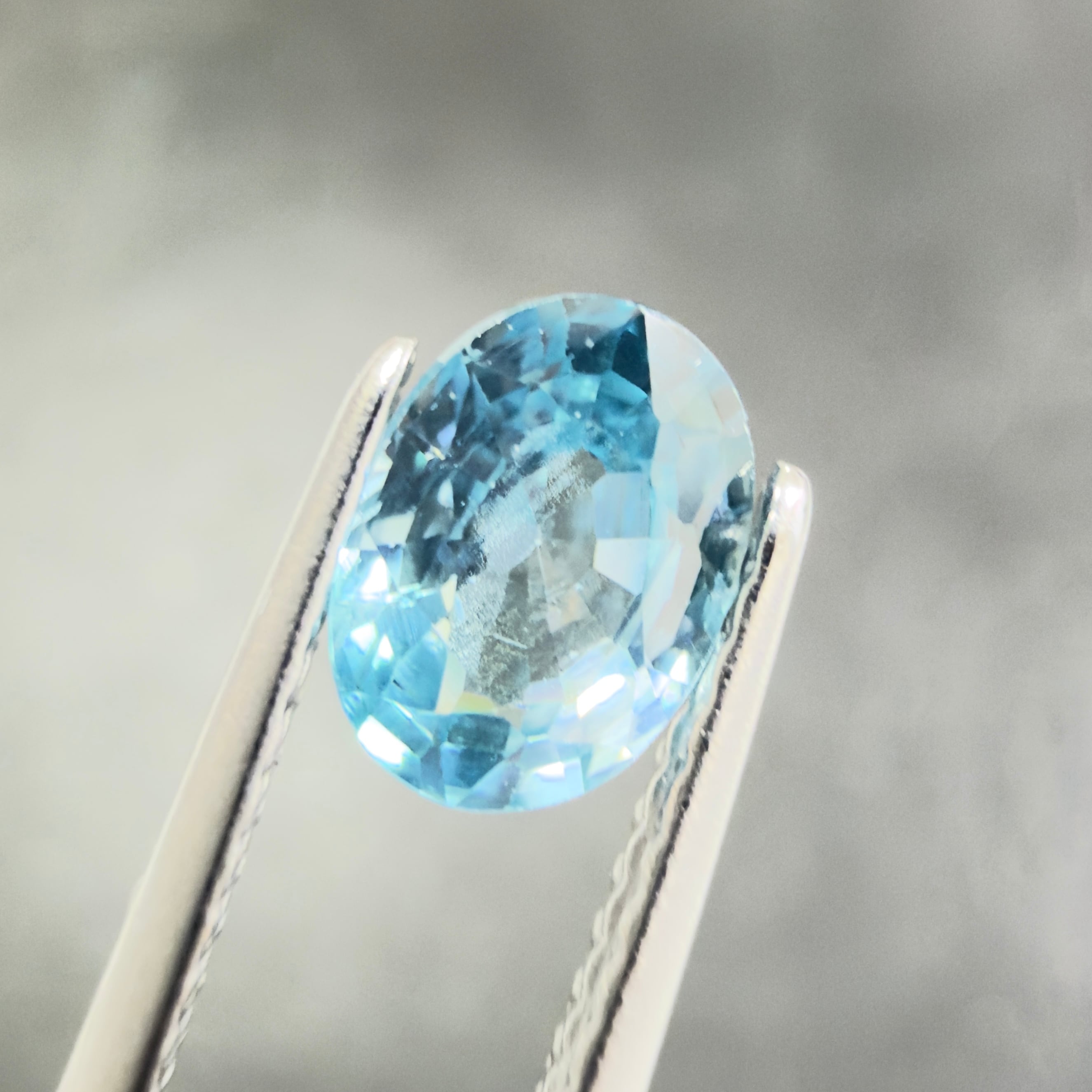 高品質　ルチルクオーツ　ルース ルチルクォーツ】 ルース 2.75ct | たからいしルース オンラインショップ