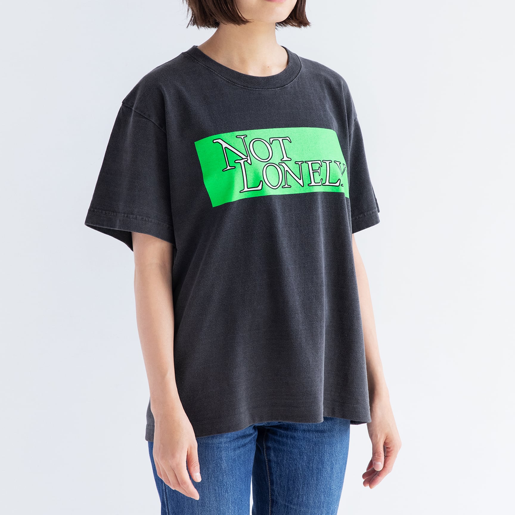 Not Lonely Tシャツ RECTANGLE LOGO TEE WHITE | notlonely