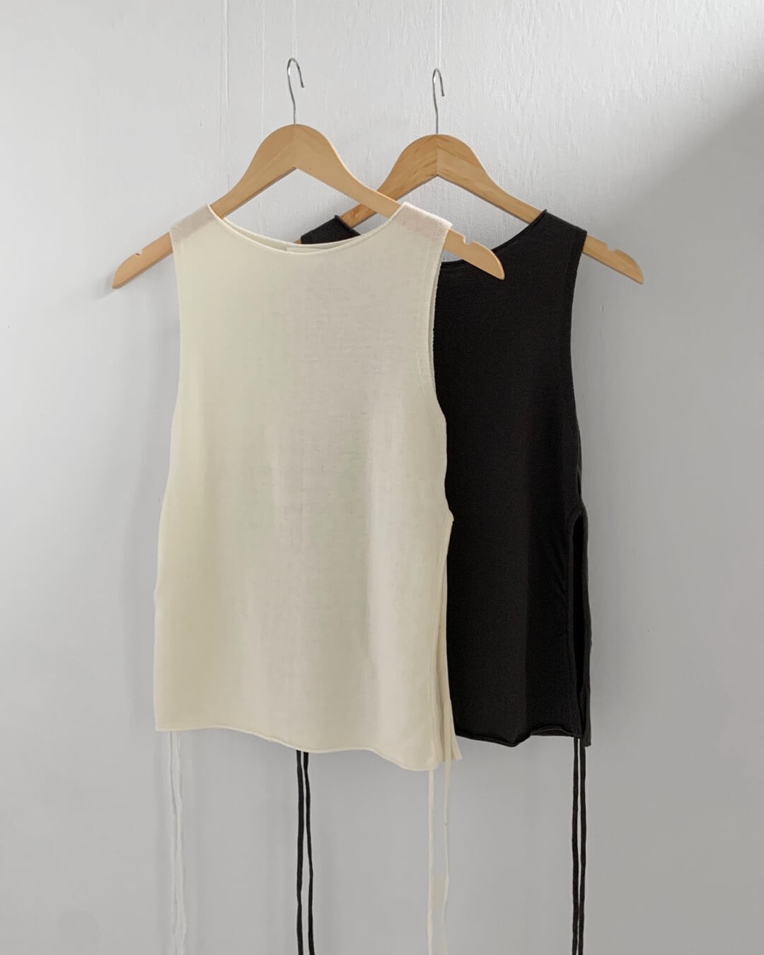 Side slit shirring tank top
