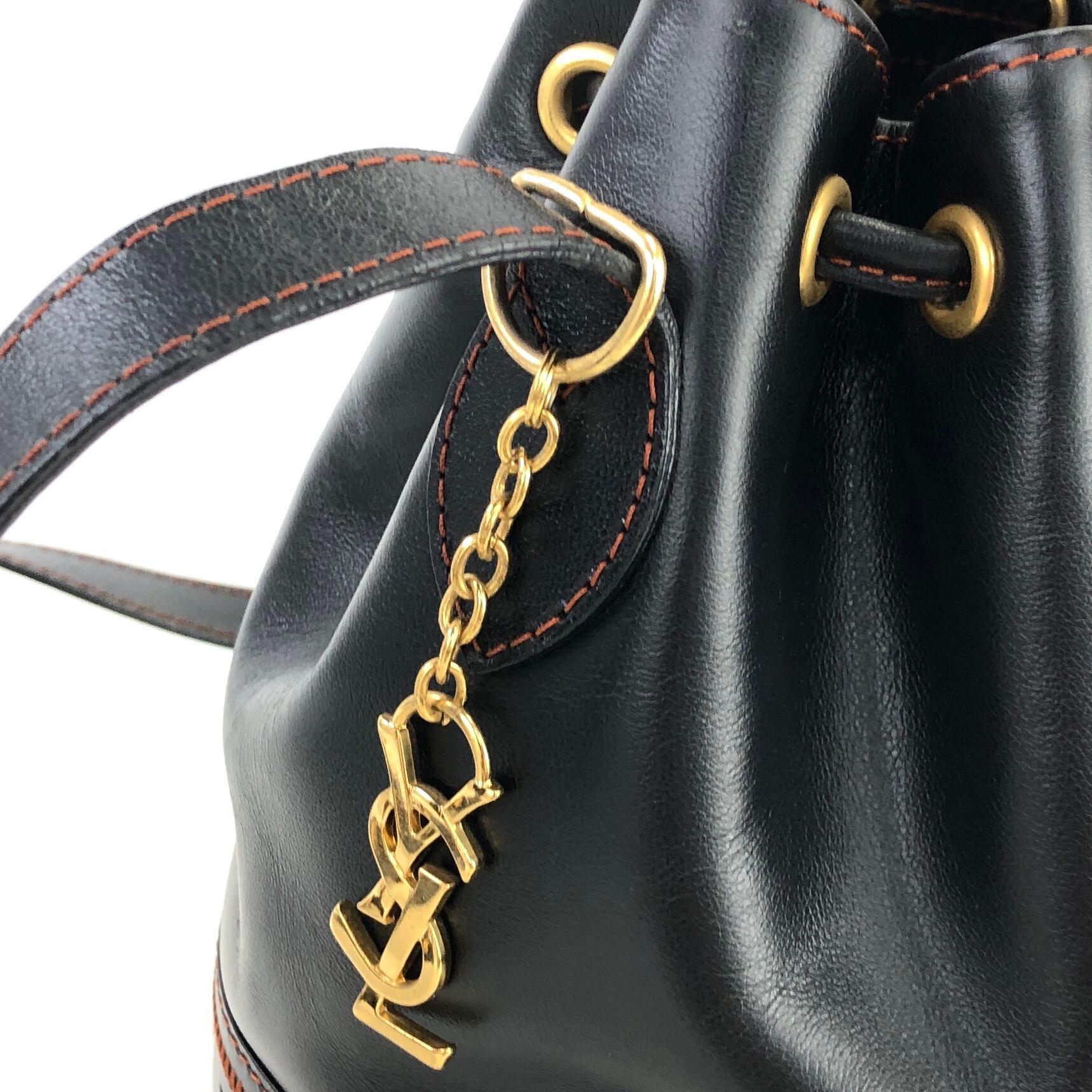 Yves Saint Laurent イヴ サンローラン Yカットアウト レザー Yves Saint Laurent イヴ サンローラン Yカットアウト レザー